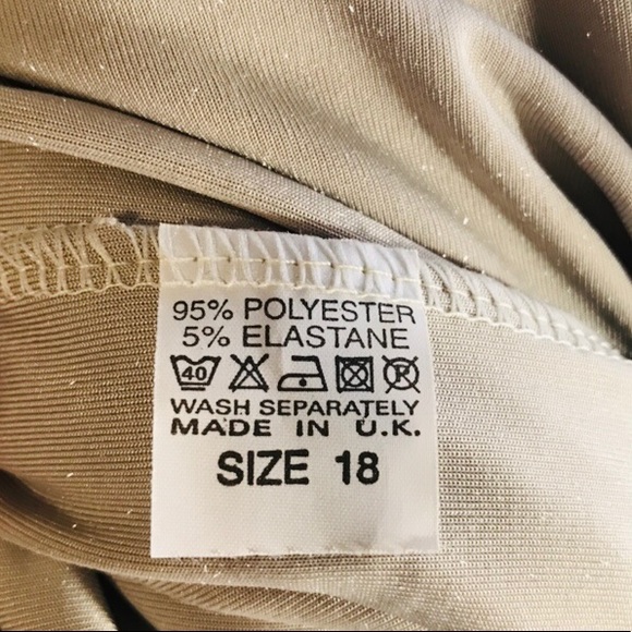 Club London Velvet Maxi Dress - Picture 7 of 8